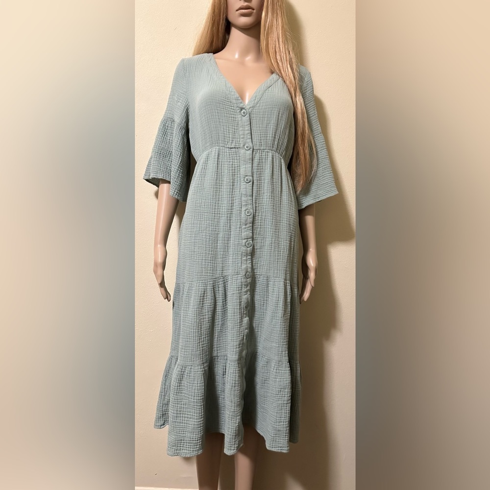 P Cill Long Green Button Dress Size Small With Pockets EUC Flowy Mid Sleeves